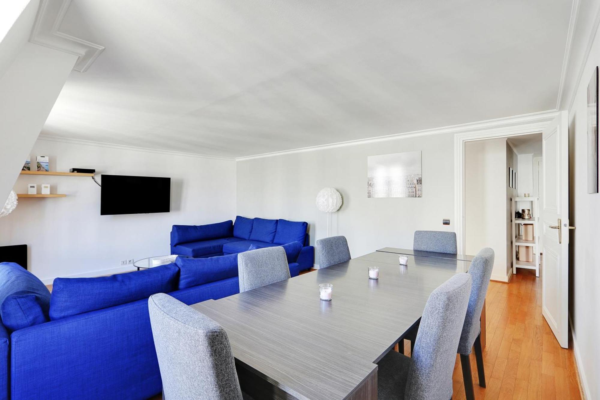 Appartement Pick A Flat's In Champs-elysees - Rue Ponthieu Paris